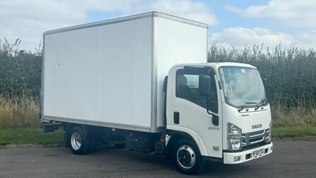 ISUZU